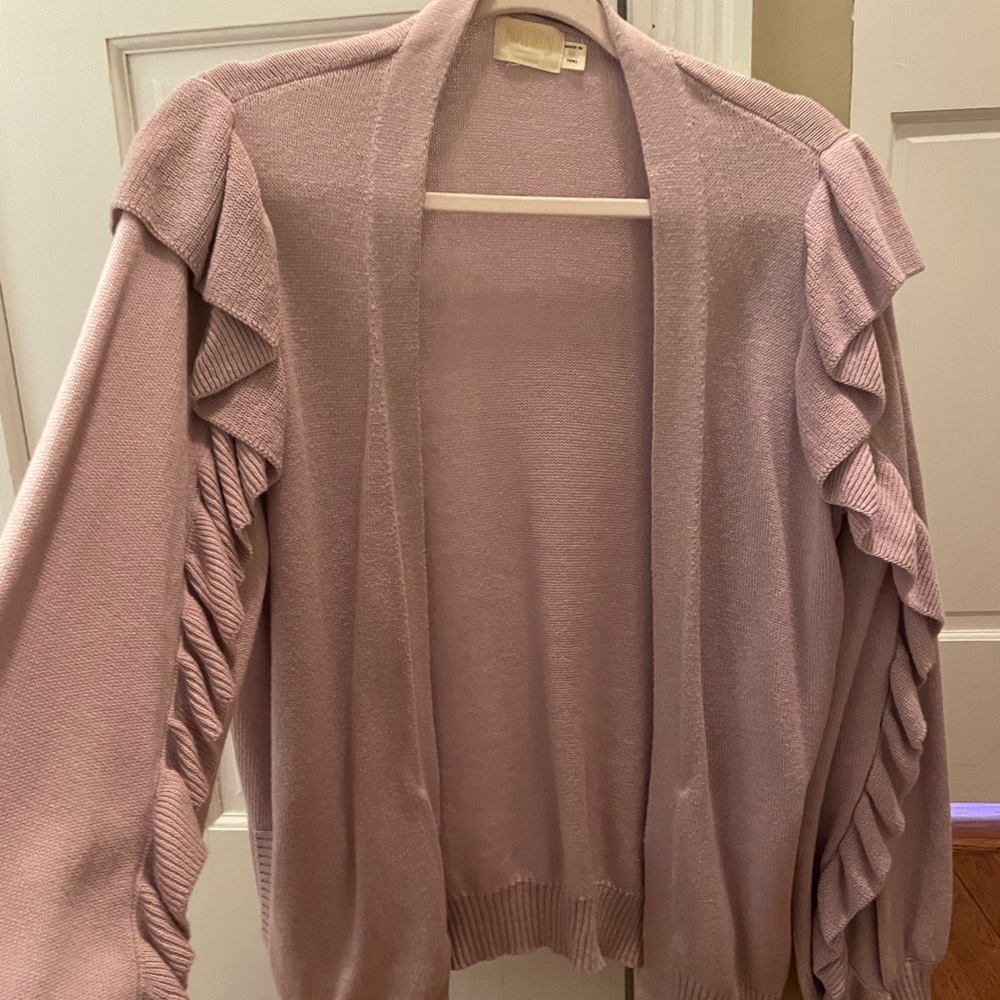 Nation LTD cardigan in light purple. Very gently worn….only worn twice!